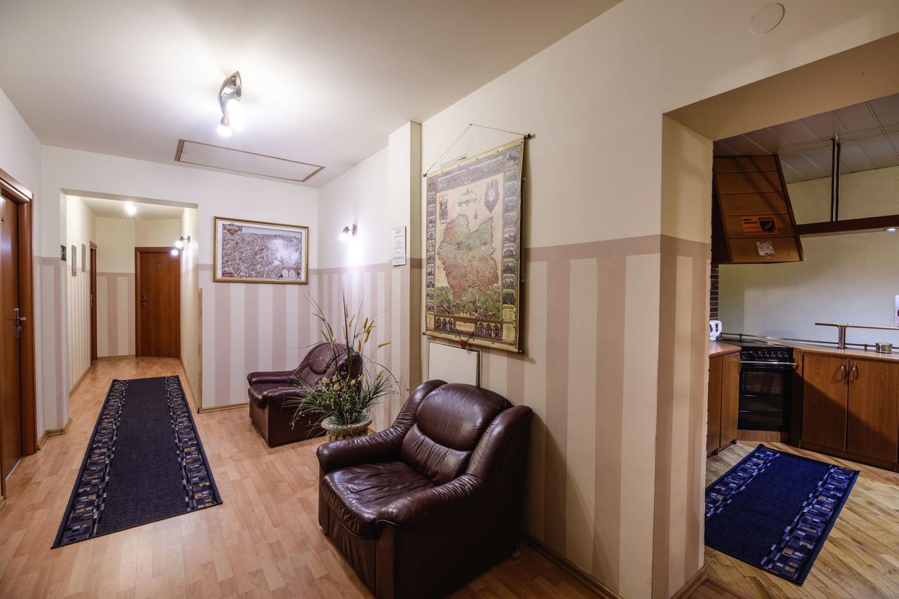 Golden Lion Guest Rooms Szewska 19 克拉科夫 外观 照片